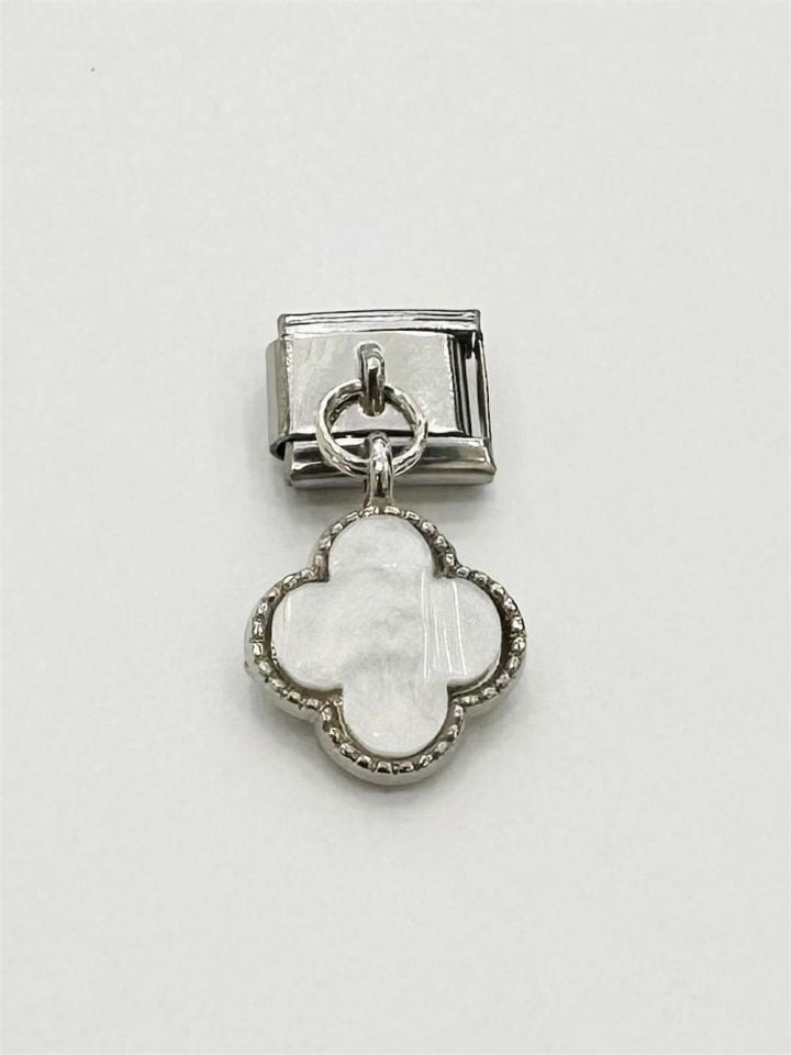 Çelik Charm Yonca Model Beyaz Renk