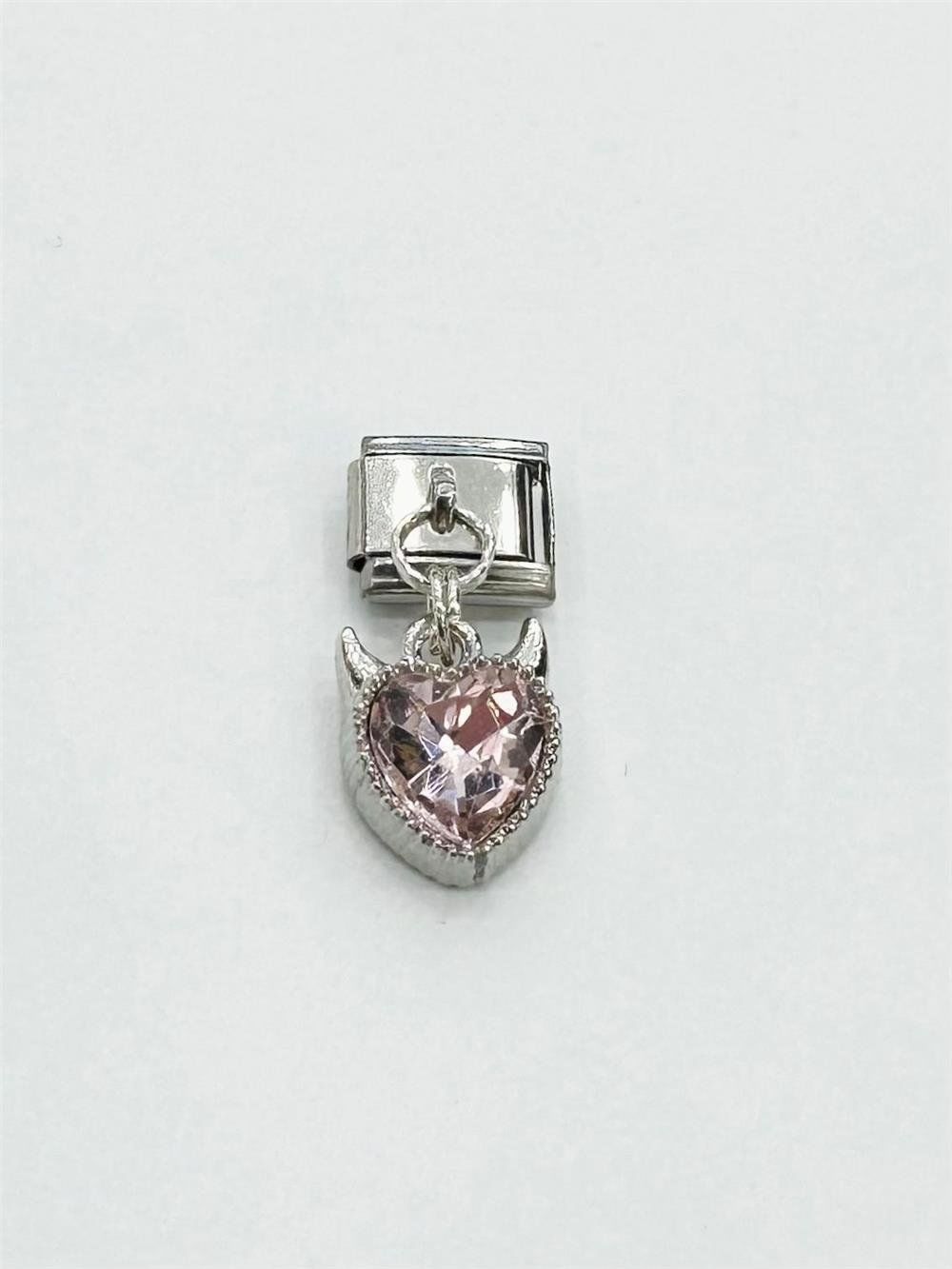 Çelik Charm Pembe Kalp Figürlü