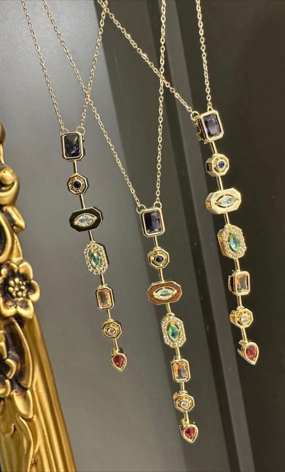 Kadın Asimetrik Taşlı Y Dekolte Kolye Gold Renk