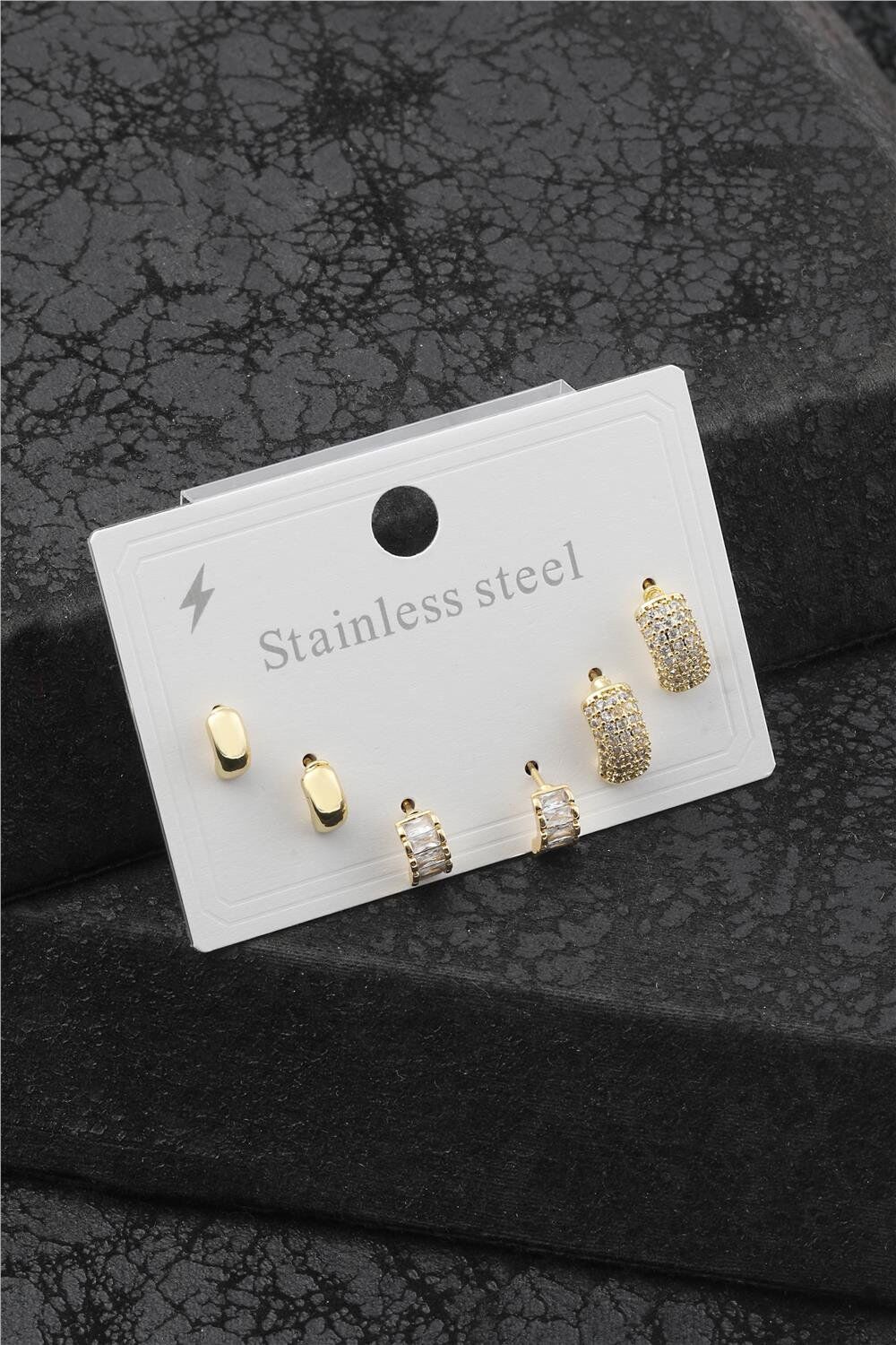 Çelik Altılı Gold Renk Küpe Set